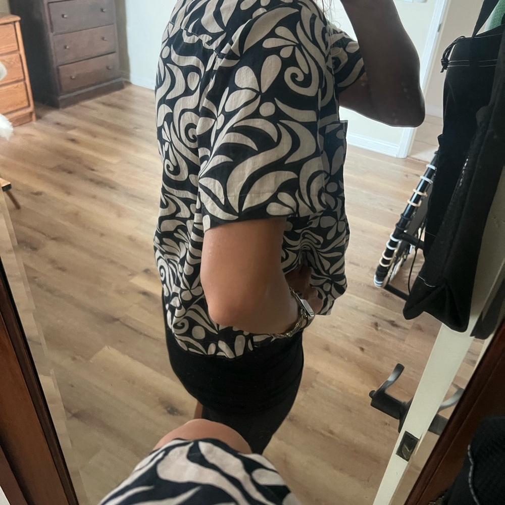 Outerknown Surf Style Patterned Button-Up Shirt O… - image 2